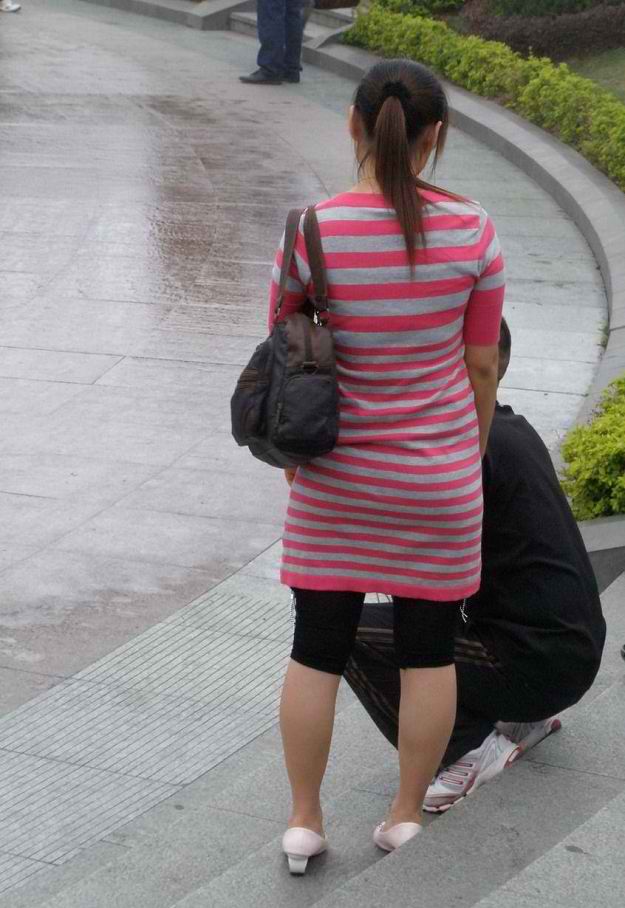 小妖精撞得你舒不舒服